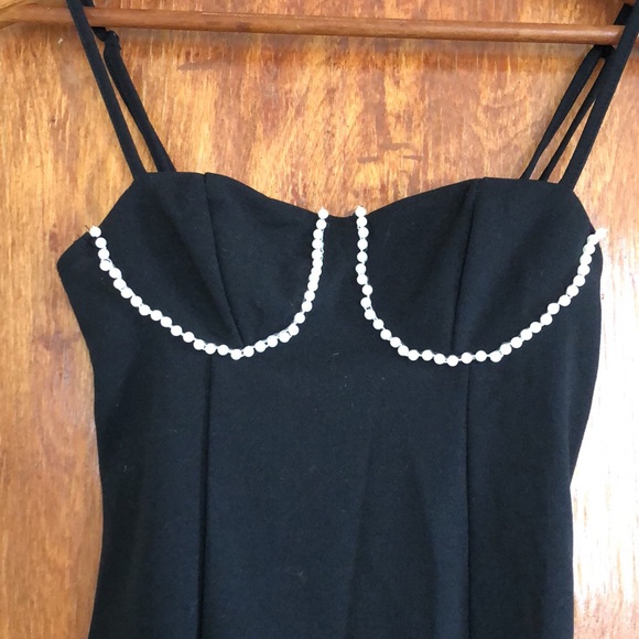 Dress - Picture 2 of 4